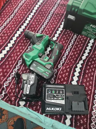 Taladro Percutor Hikoki 18V DH18DPA