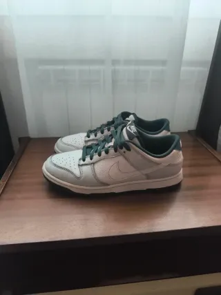 Zapatillas Nike Dunk Low Verdes y Blancas