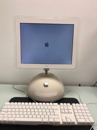 Apple iMac G4 800 Mhz de Segunda mano por 199 EUR en La Nou de