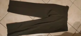 Pantaloni e camicia donna