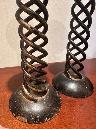 Candelabros de forja estilo vintage