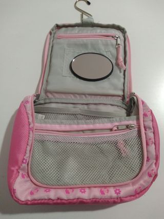 Neceser rosa Princesas + Tupper de regalo