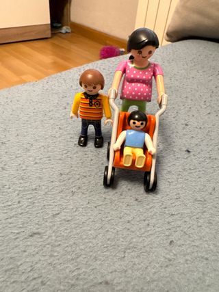 Playmobil Madre con Carrito y Niños