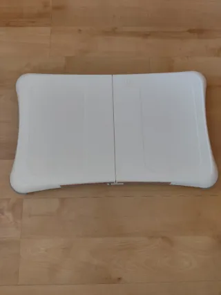 Tavola Wii Fit + Gioco Nintendo