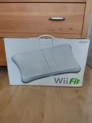Tavola Wii Fit + Gioco Nintendo