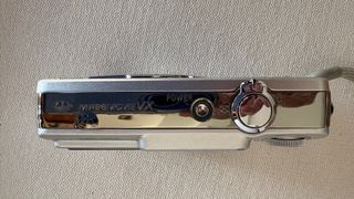 Cámara Sony Cyber-Shot 6.0 MP Plata