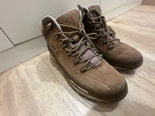 Botas Helly Hansen