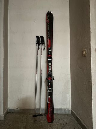 Esquís Rossignol con bastones. Medida esqui  166.