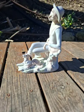 Figura de porcelana pastor con perro Lladró