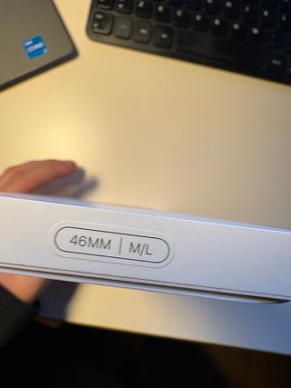 Correa Apple Watch 11 series negra con precinto