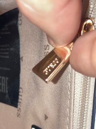 Mala Guess Elliette Branca Dourada