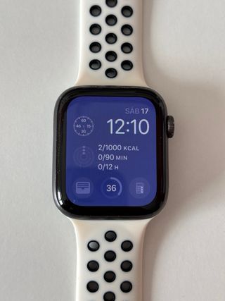 Apple Watch SE - 44mm Negro