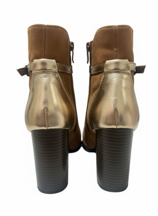 Botas de tacón marrón y dorado