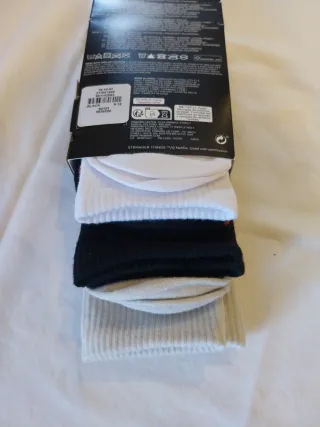 Calcetines stranger things.