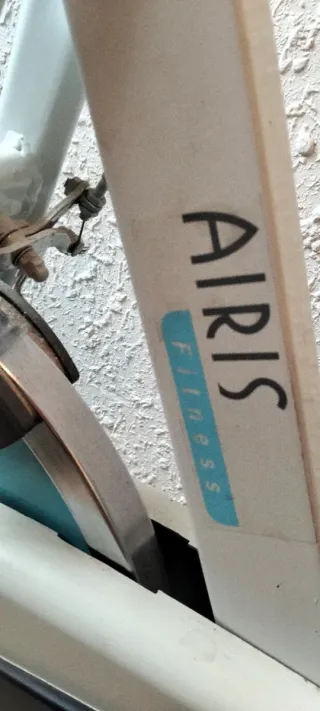 Bicicleta Estática AIRIS Fitness