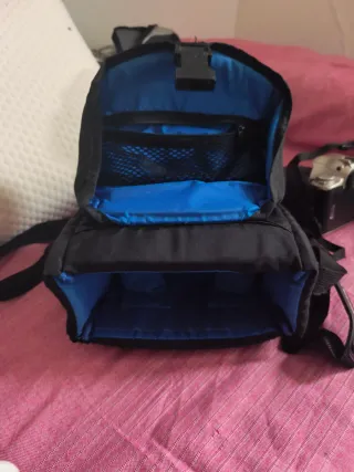 Cámara Pentax MZ-50 con objetivo 35-80mm