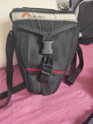 Cámara Pentax MZ-50 con objetivo 35-80mm