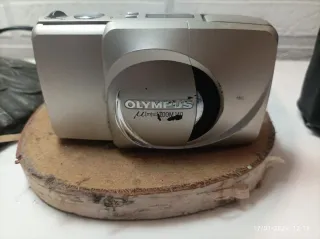 Cámara Olympus Zoom 38-140mm  Modelo U{mju}