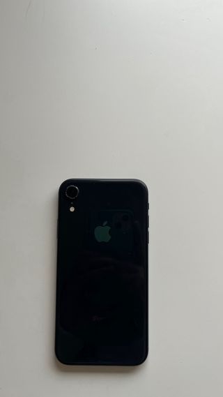 iPhone XR 64GB Nero + 2 Custodie