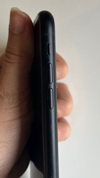 iPhone XR 64GB Nero + 2 Custodie