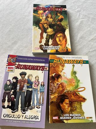Colección runaways marvel tres tomos
