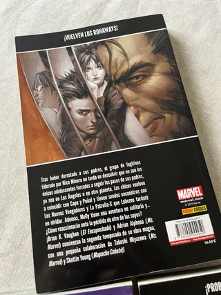 Colección runaways marvel tres tomos