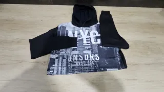 Sudadera NYC con estampado de ciudad