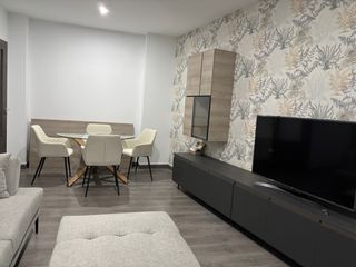 Alquilo piso céntrico