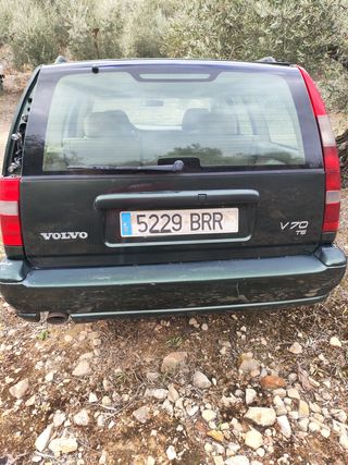 Volvo V70 t5