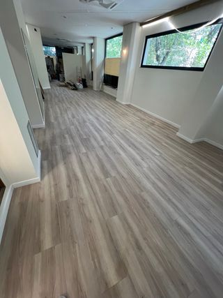 Suelos y puertas HS Carpintería Pedir presupuesto