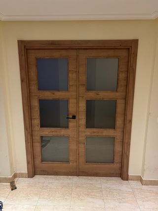 Suelos y puertas HS Carpintería Pedir presupuesto