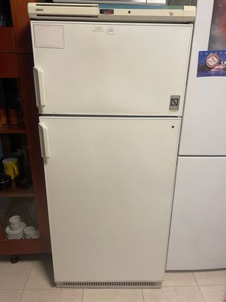 Frigorífico blanco Zanussi