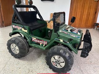 Coche eléctrico infantil todoterreno