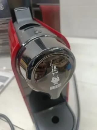 Bialetti Gioia Espresso Café Máquina, 1200W, Rojo