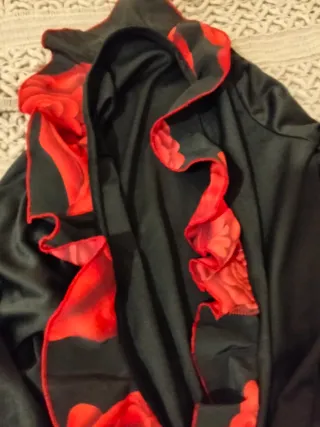 Camisa flamenca abierta con volantes