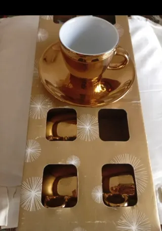 Set 4 Tazzine e Piattini Porcellana Silēa Vintage