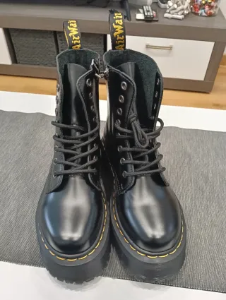 Botas Dr. Martens Negras talla 38  Nuevas sin usar