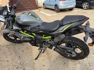 Kawasaki Z 125cc 2023 - 3500km