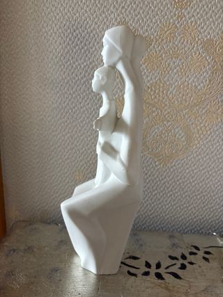 Figura Madre con Hijo