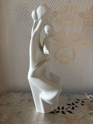 Figura Madre con Hijo
