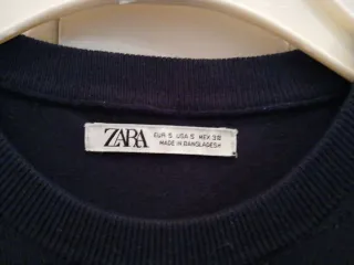 Camiseta Zara azul oscuro Talla S