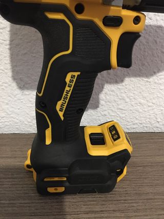 Taladro Original DeWalt DCD805