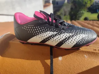 Botas Fútbol Adidas Predator Niño Talla 35
