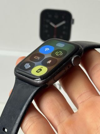 Apple Watch SE 44mm Grigio Siderale