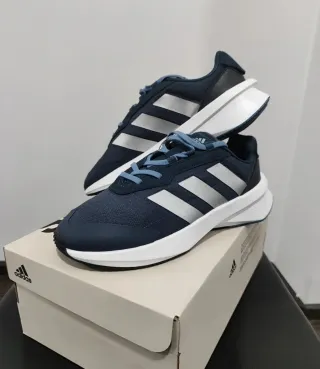 SapatilhasAdidas Homem Tamanho 39 Novos