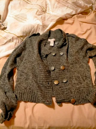 Chaqueta gris doble botón