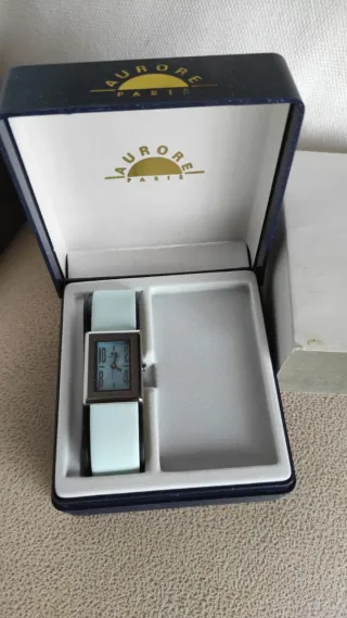 Reloj Time Force Mujer Beige/Plata