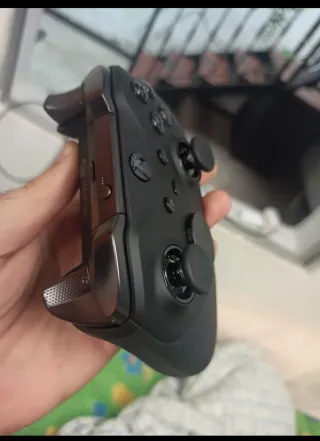 Xbox Elite Series 2 + Carga Inalámbrica