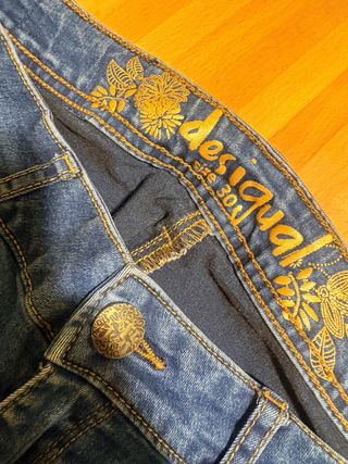 Jeans Desigual elasticizzati taglia 30