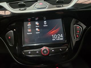 Opel Corsa automático único por sus pocos kms.